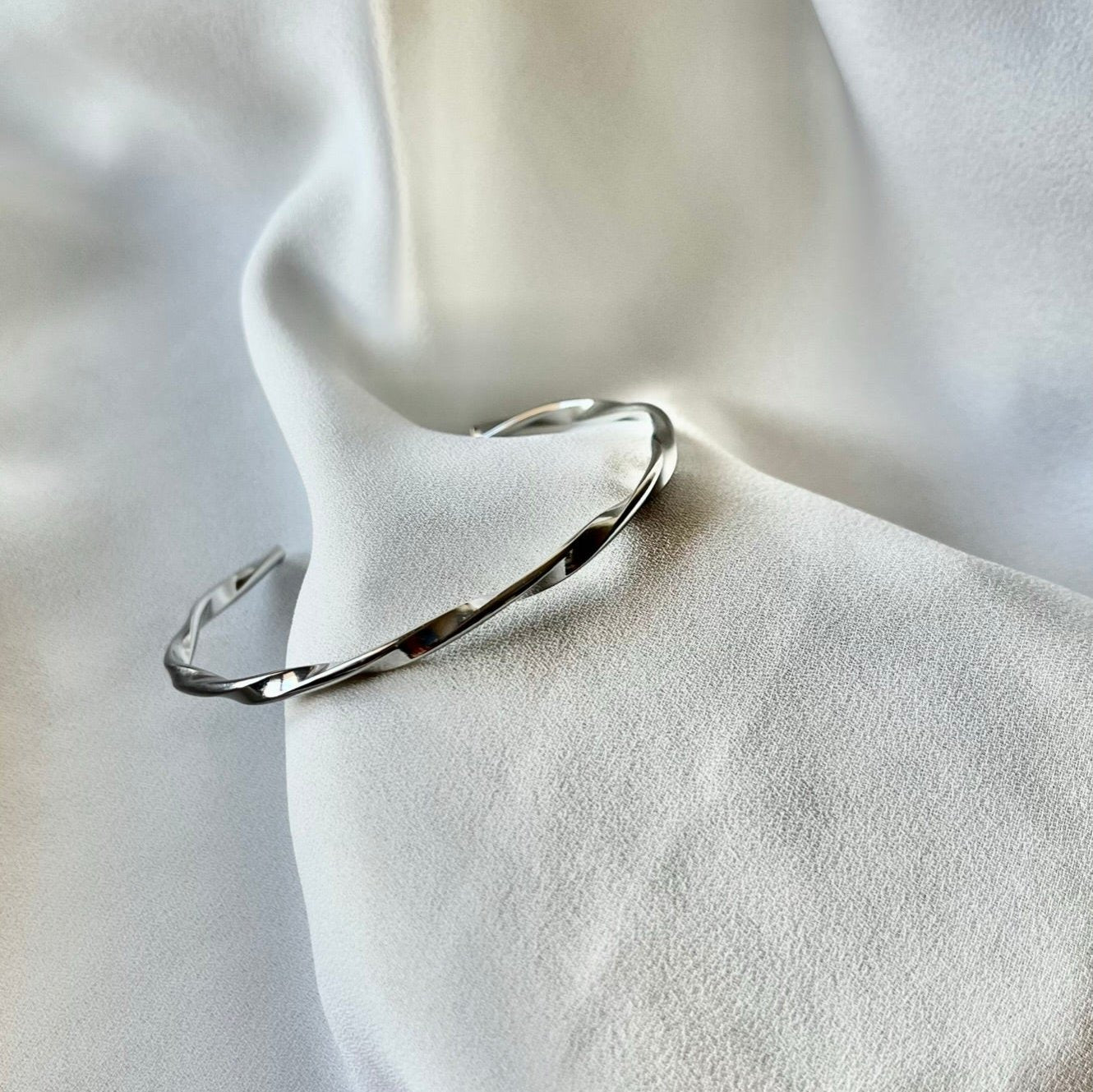 Twist Bracelet